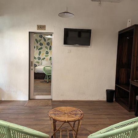 Inn House Homestay Dadapan Zewnętrze zdjęcie