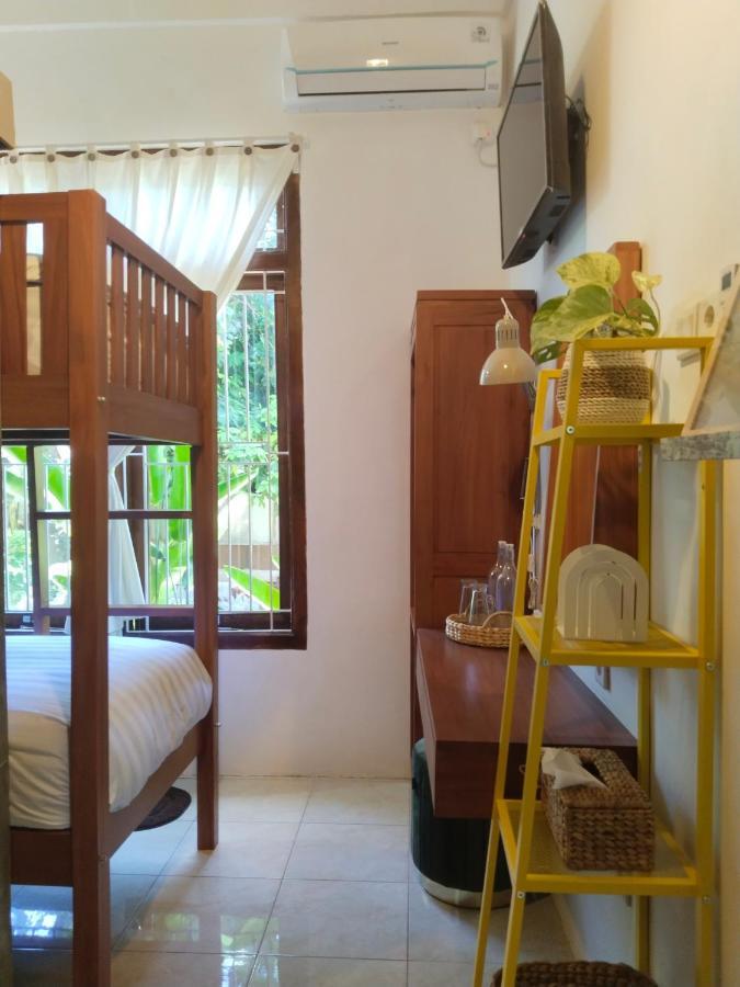 Inn House Homestay Dadapan Zewnętrze zdjęcie
