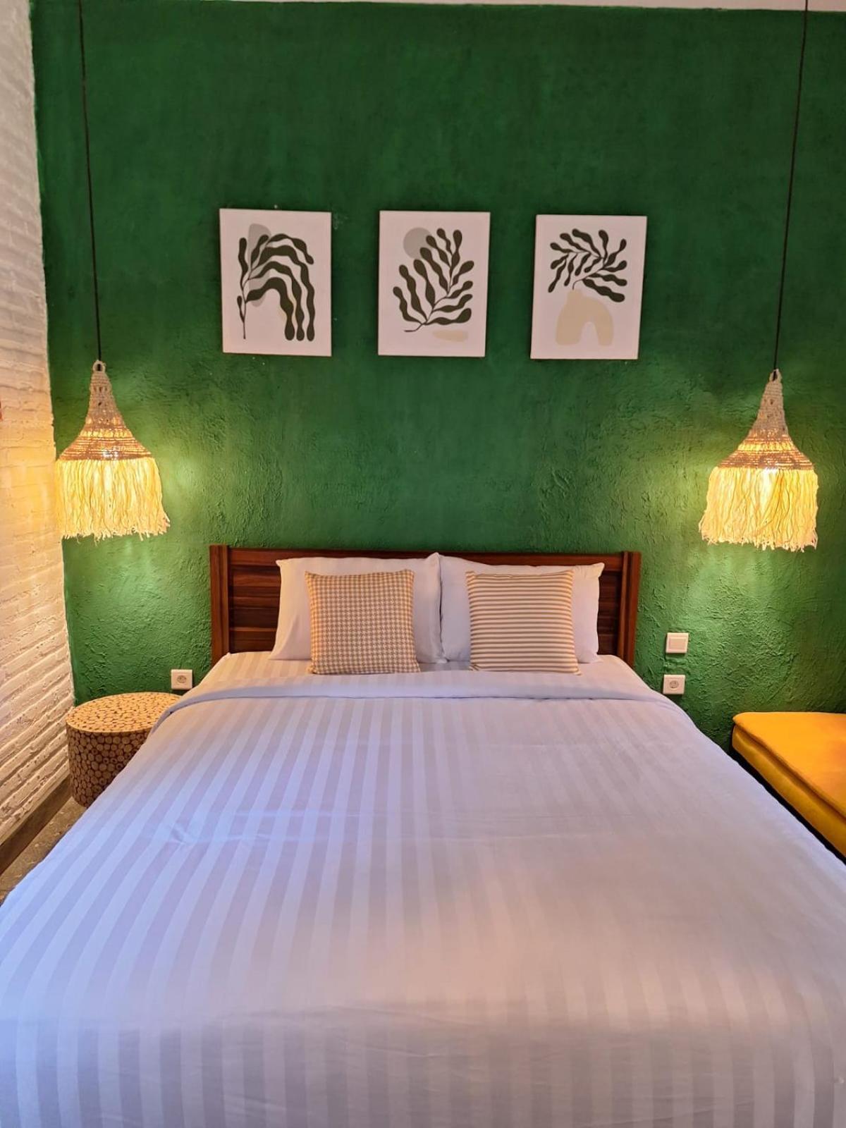 Inn House Homestay Dadapan Zewnętrze zdjęcie