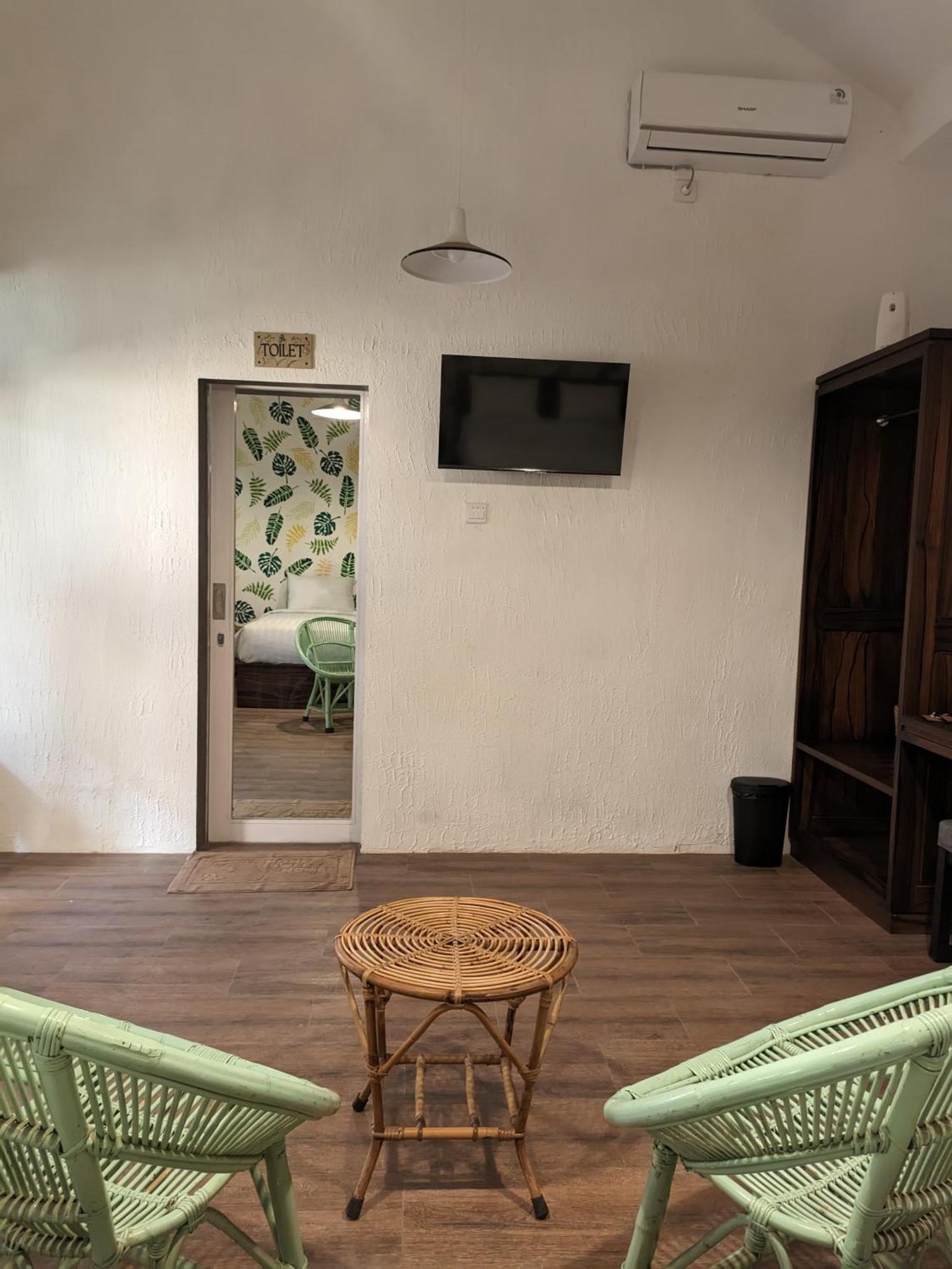 Inn House Homestay Dadapan Zewnętrze zdjęcie
